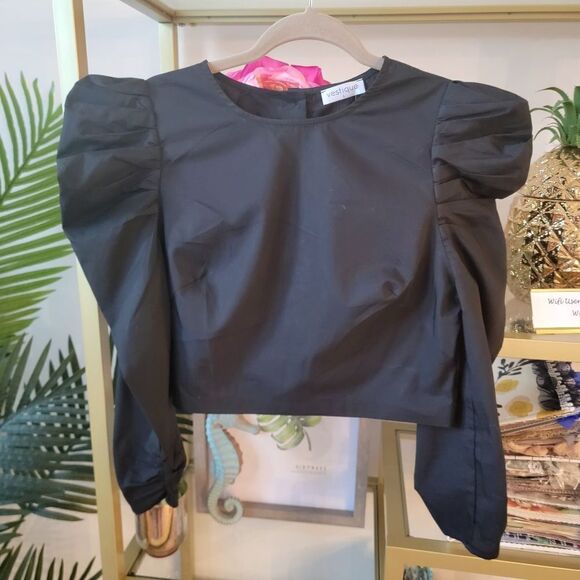Vestique Crop Puff Sleeve Statement Top in Black - Size Large Long/3/4's… - Picture 2 of 7